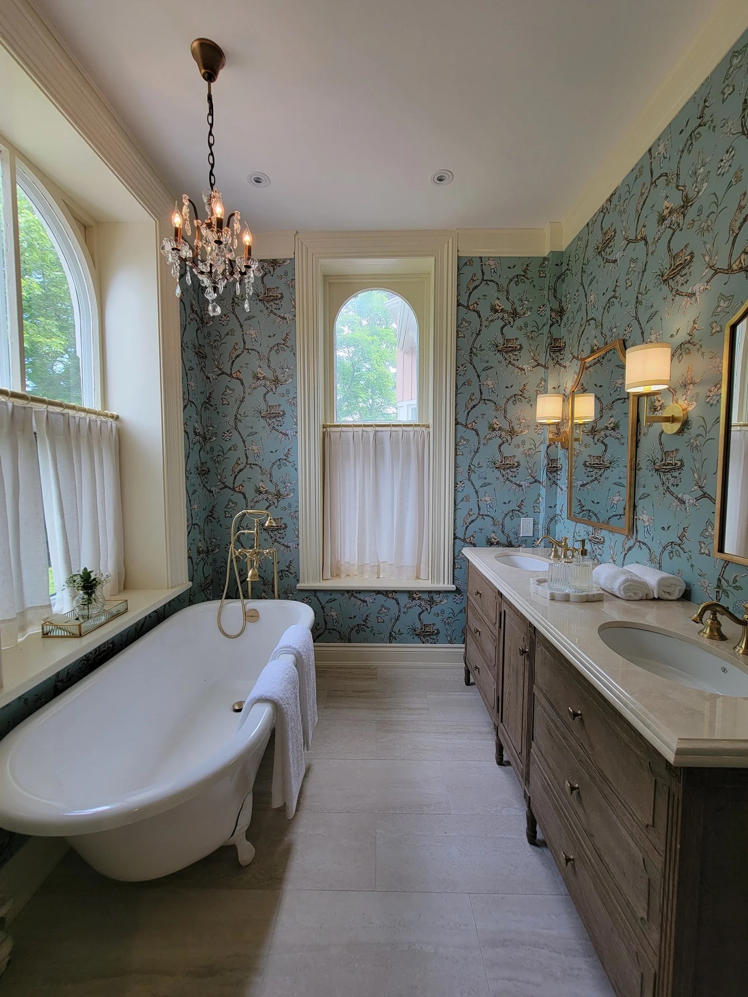 Interior finish Belleville
